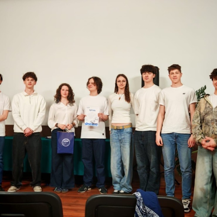 Klasa 3F - zwycięzcy nagrody publiczności I przeglądu szant